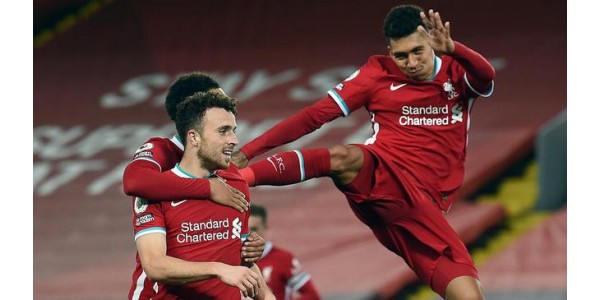 O Liverpool venceu o Leicester City F.C. 3-0
